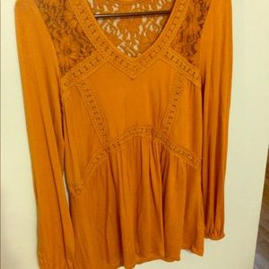 Women's peasant top with lace detail